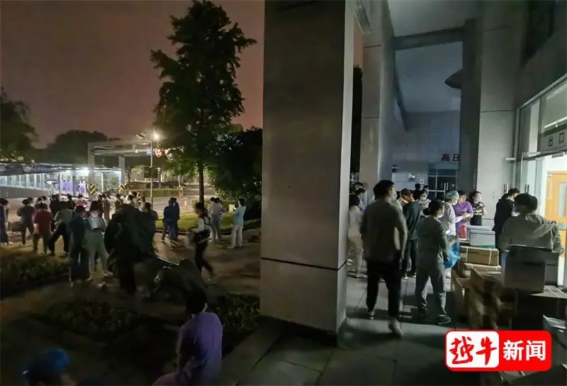 微信图片_20220.jpg
