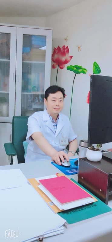 陈巍照片.JPG