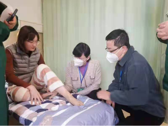 越过寒冬    虞你同行 以此为准730.png