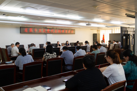 胡敏副市长来我院宣讲省第十五次党代会精神(1)880.png
