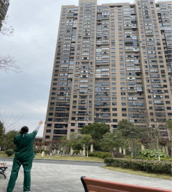 一次特殊的见面673.png