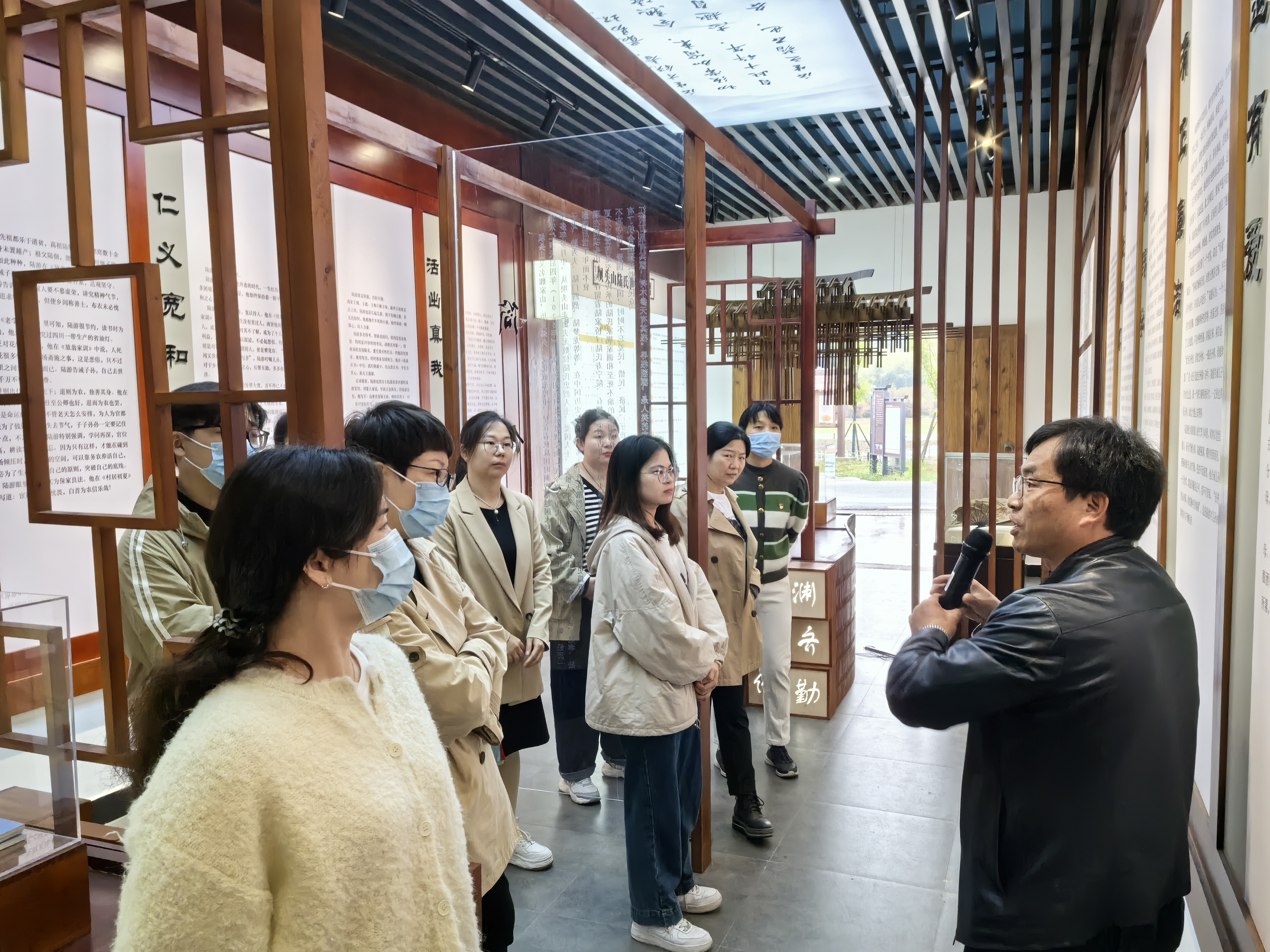 微信图片_20240409115644爱国参观.jpg