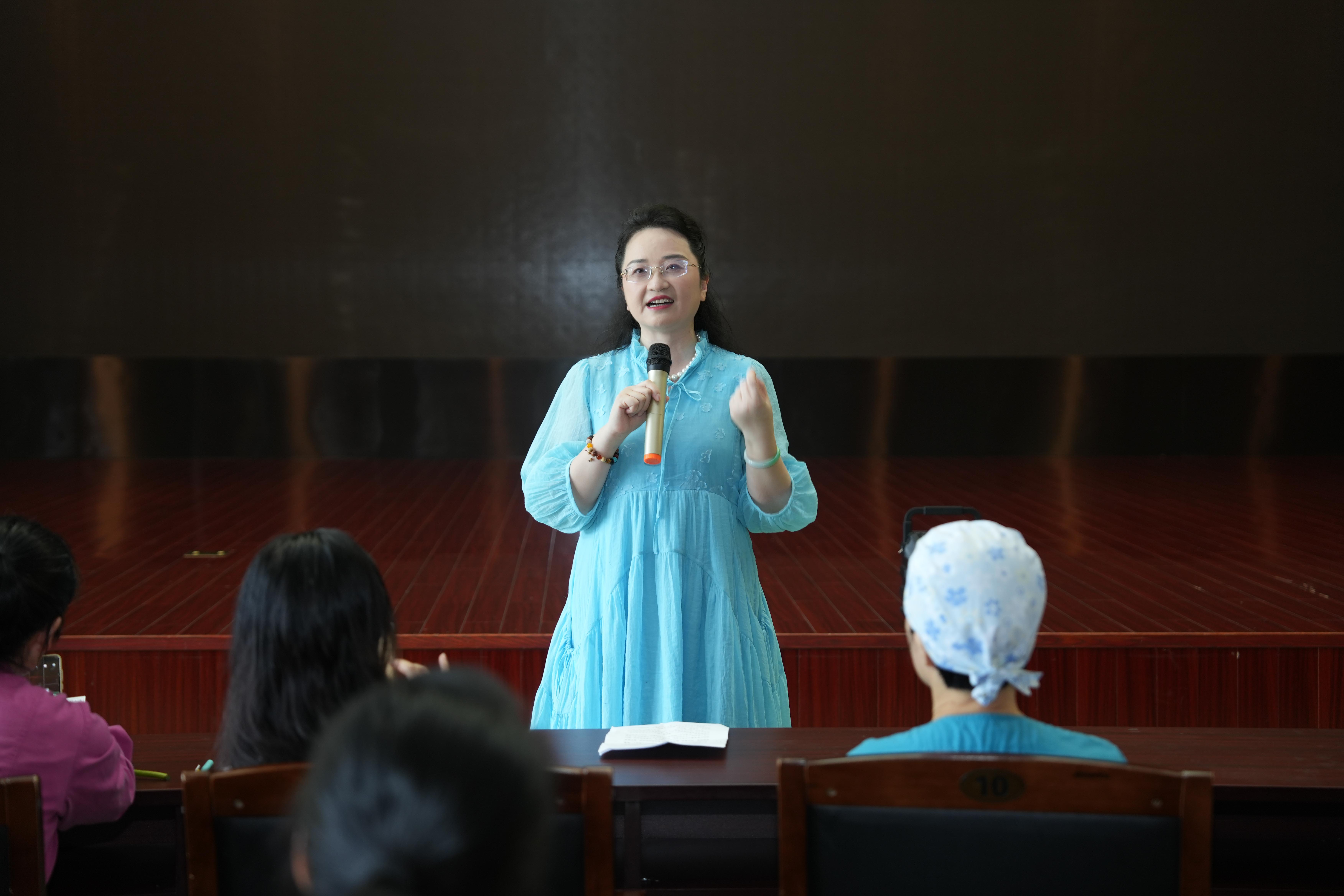 DSC04356-2.jpg