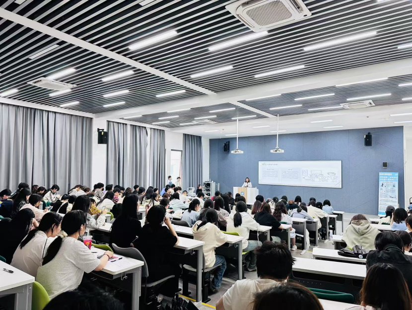 （20250530）（通讯稿）青年活动月纪实——青春聚力担使命、团结奋进创新篇1463.png