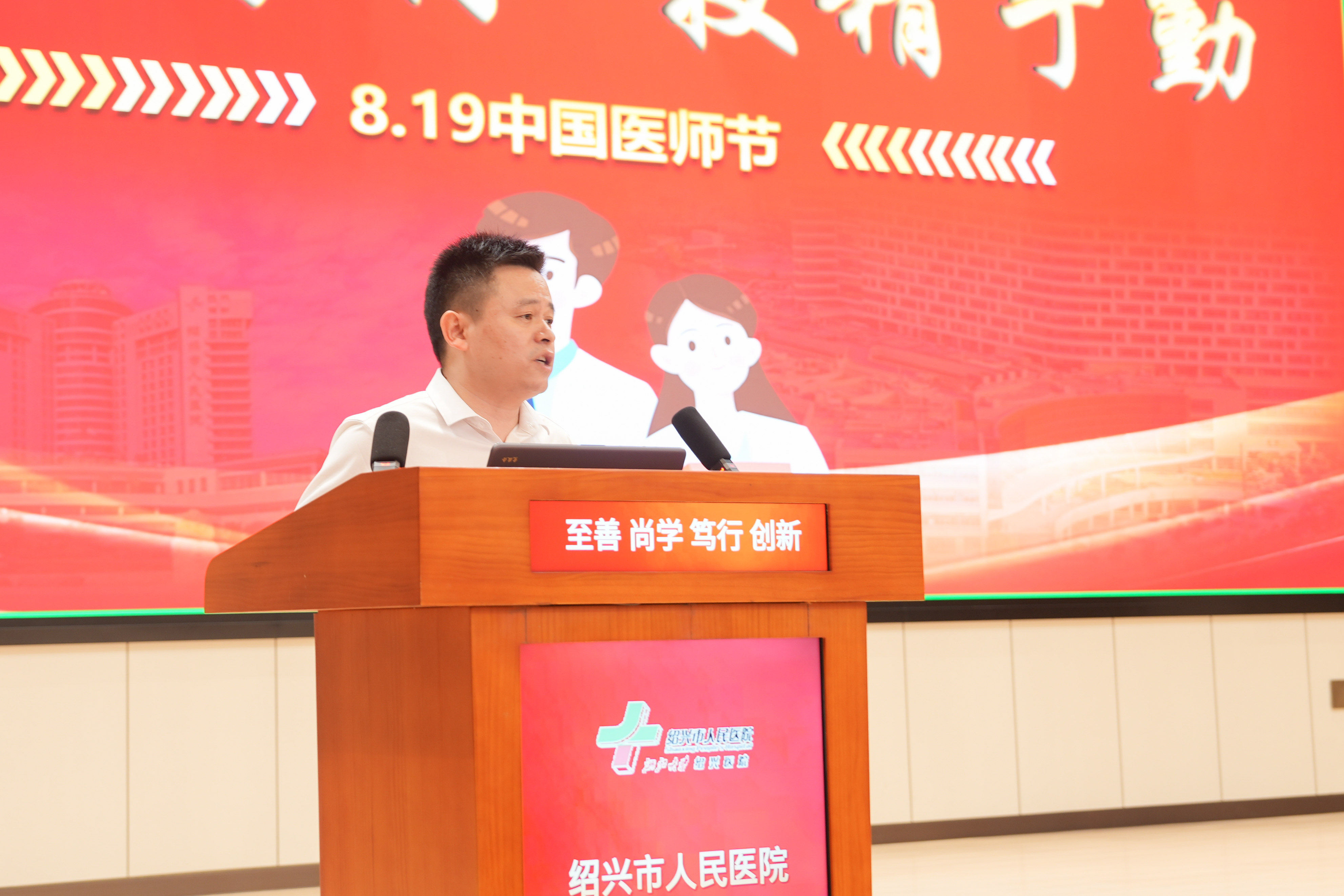 DSC00048-4.jpg DSC00048-4.jpg