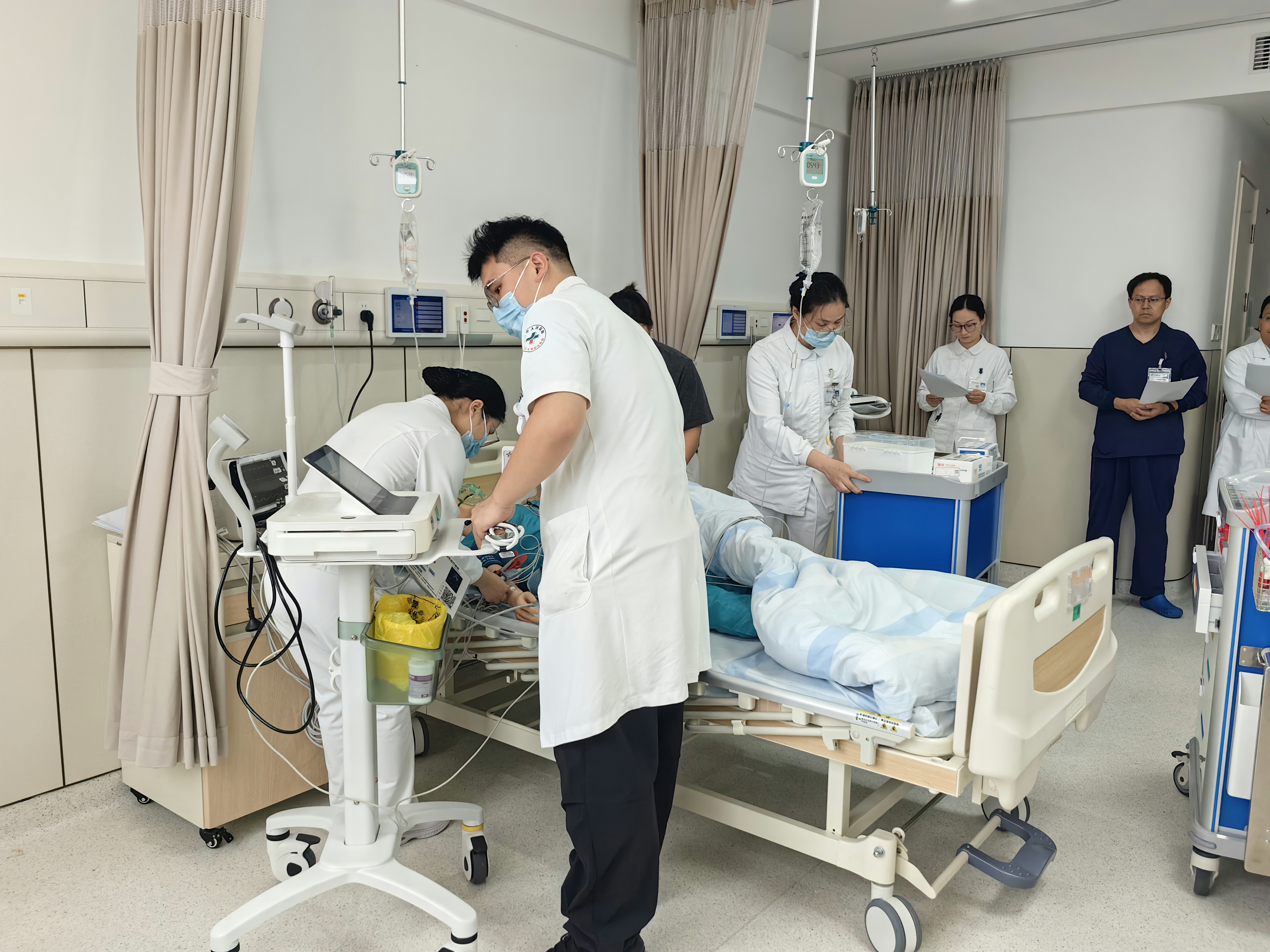 配图2.jpg 配图2.jpg