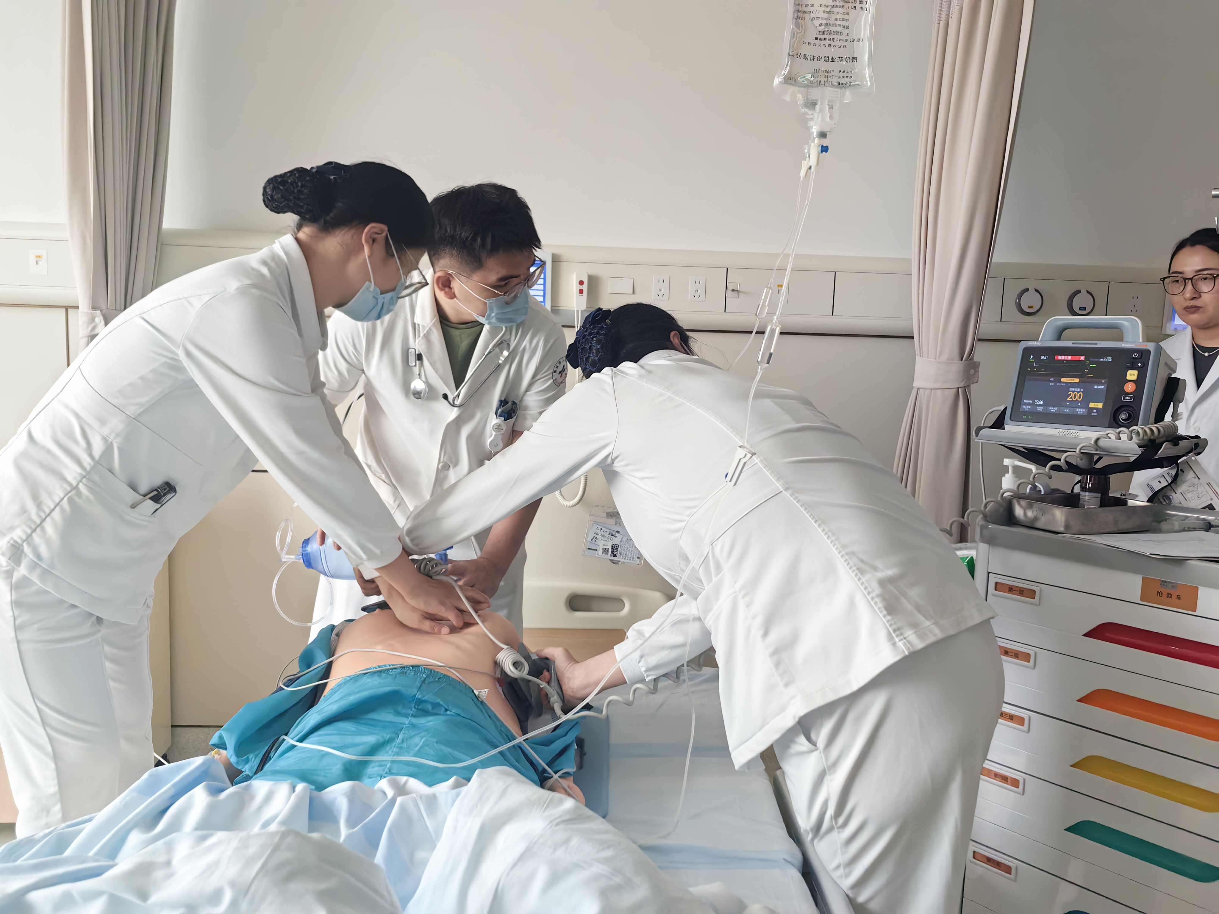 配图3.jpg 配图3.jpg